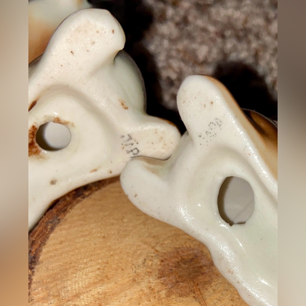 Two Vintage Sitting 🦌 Porcelain Knicks-Knacks Marked Japan- In Perfect Condition - Picture 13 of 16